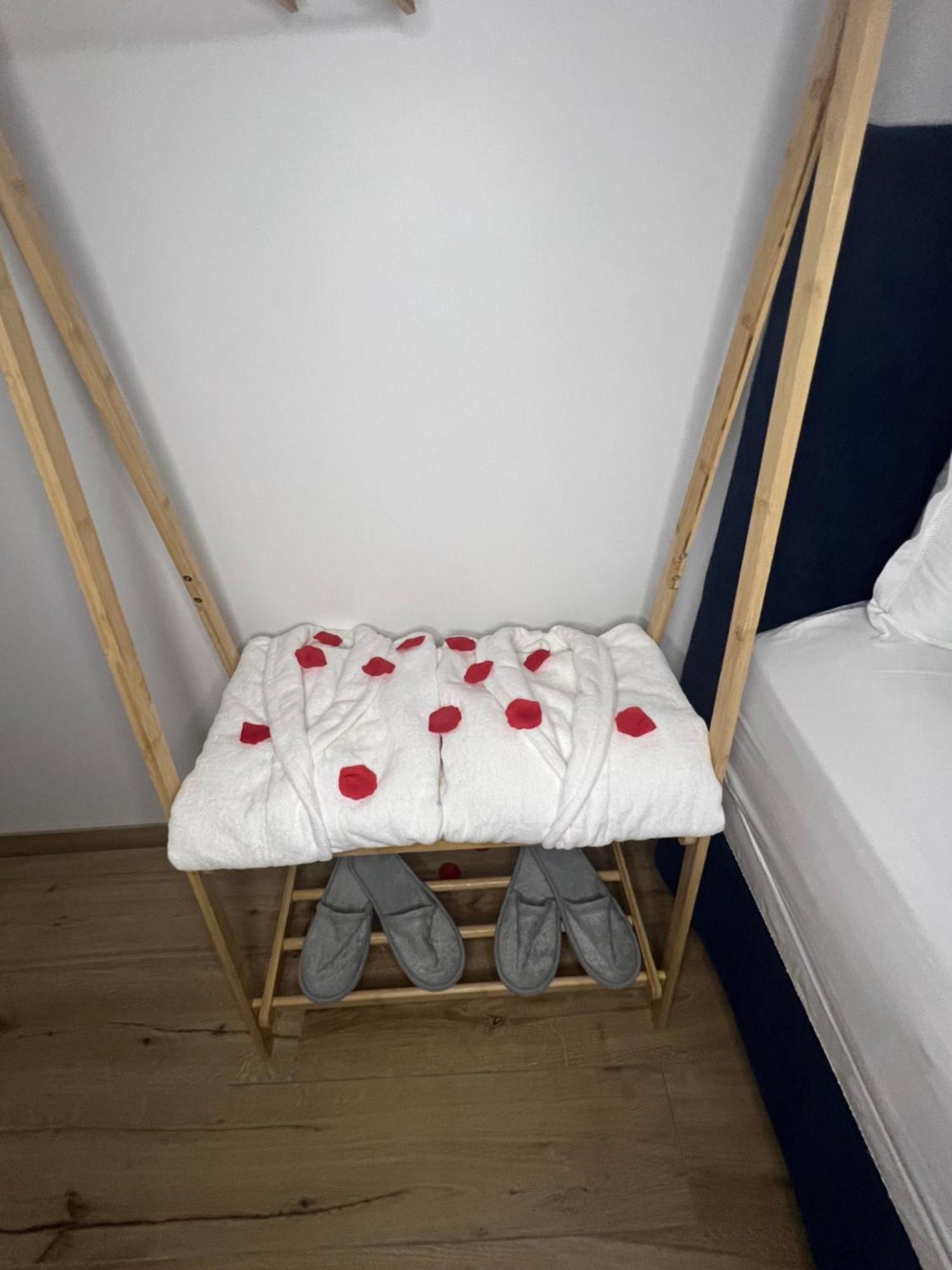 Evasion Spa 10 Saint-Lyé Εξωτερικό φωτογραφία
